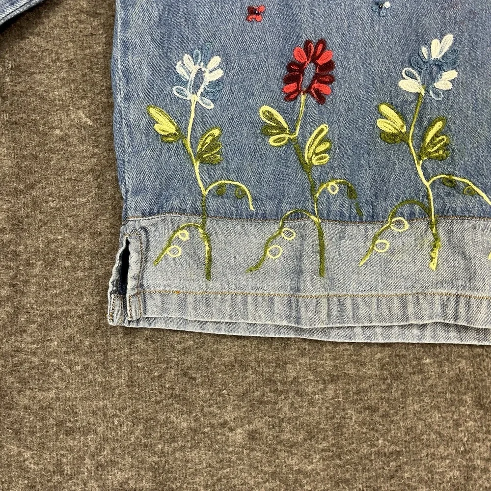 Bleu Bayou Denim Jean Blouse Shirt Womens S Embroidered Floral Cottagecore Y2K - Picture 4 of 16